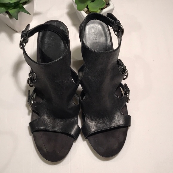 Nine West Sexy Leather 90’s Strappy Heels - Picture 3 of 4